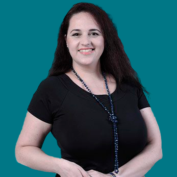 Gisele Souza, Me. Gisele Souza, Me.