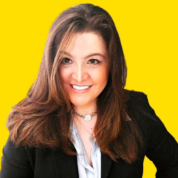 Flávia Bachmann Flávia Bachmann